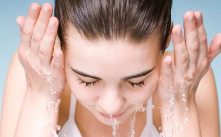 Face Wash manufacturer Cadenza Healthcare Daman Mumbai Gujarat India